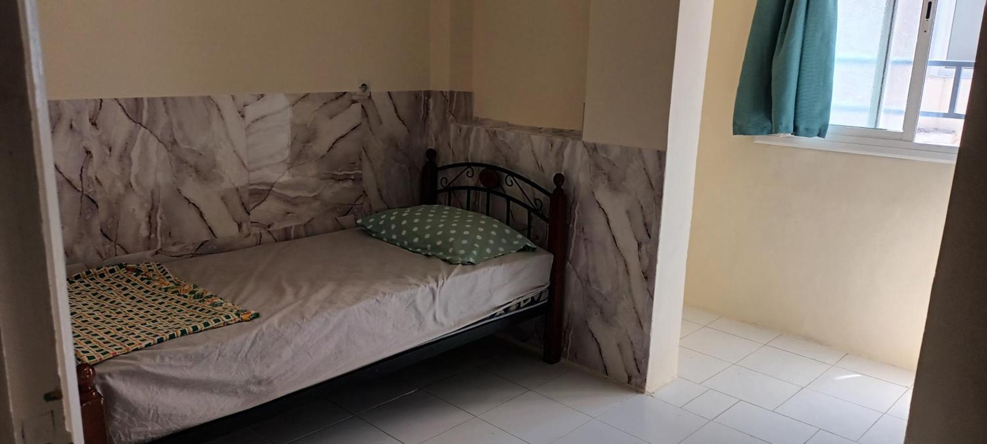 Ensoleille Au Centre De Appartement Tanger